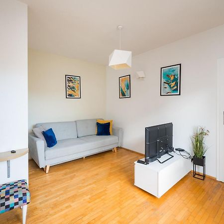 Metro Mlynow Pleasant Apartament Варшава Экстерьер фото