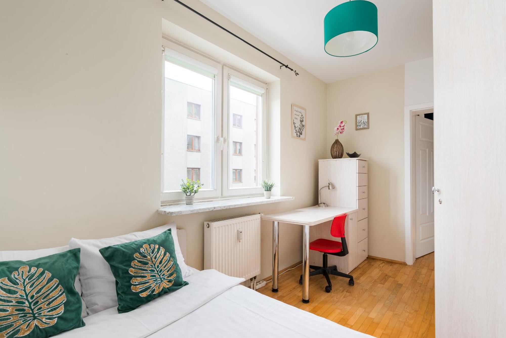 Metro Mlynow Pleasant Apartament Варшава Экстерьер фото